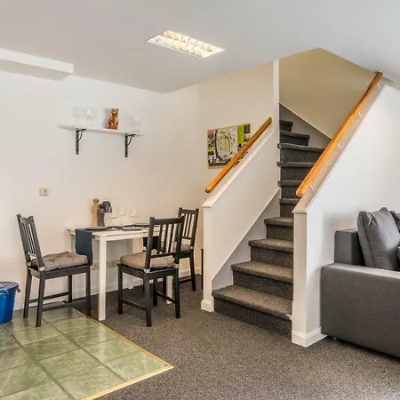 Powder Tower In Old Town Apartment