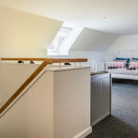 Powder Tower In Old Town Apartment *